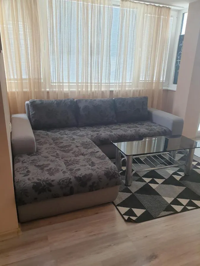 Апартамент Ален Мак Apartment Varna